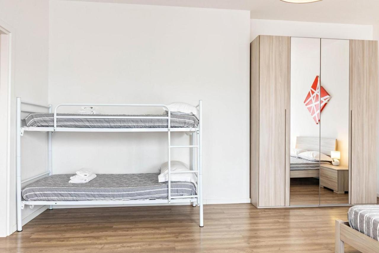 Apartamento La Terrazza Peschiera del Garda Exterior foto